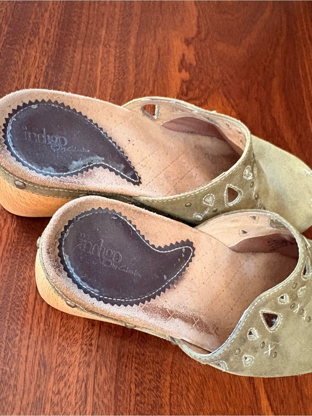 • Indigo by Clarks Suede Wooden
Clogs Boho Y2K 9M - Picture 6 of 9